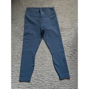 NWT Fabletics leggings